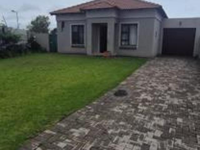 Townhouse for sale in Gert Sibande, Mpumalanga