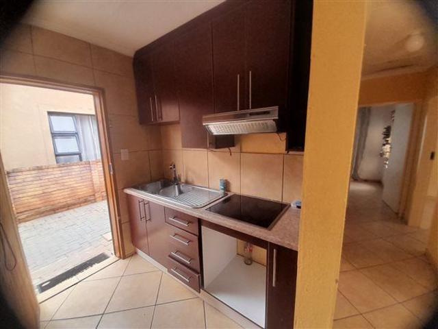 House for rent in Akasia