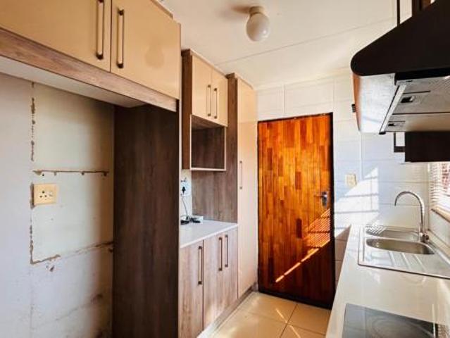 House for rent in Waterkloof, Gauteng