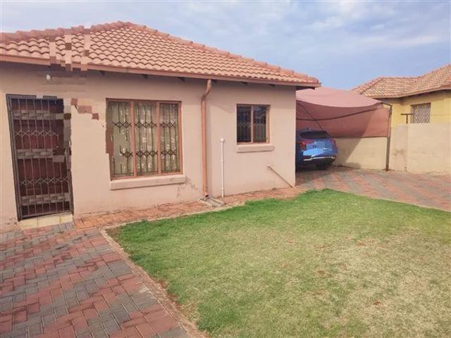 House for rent in Akasia, Gauteng