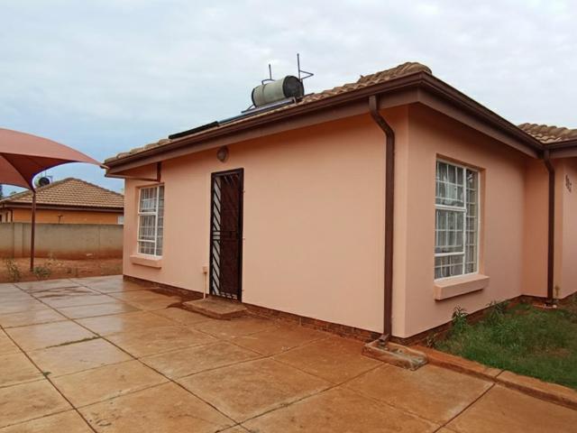 House for sale in Akasia, Gauteng