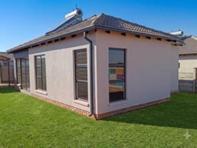 House for sale in West Rand Garden estates, Westonaria Local Municipality