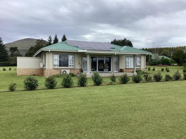House for sale in Drakensberg, Okhahlamba Local Municipality