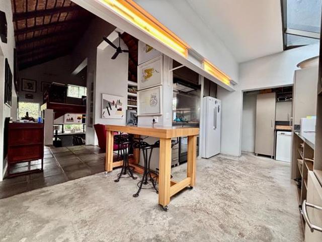 House for rent in Waterkloof, Gauteng