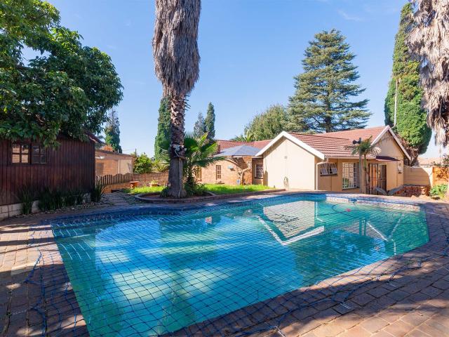 House for sale in Kempton Park