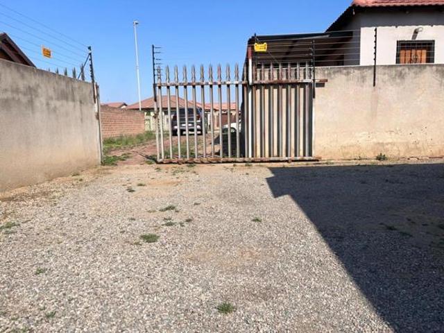 House for sale in Vanderbijlpark, Emfuleni Local Municipality