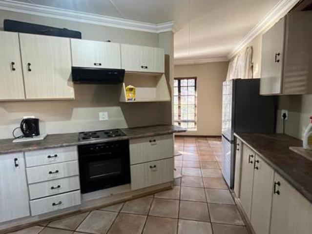 House for sale in Vanderbijlpark, Emfuleni Local Municipality