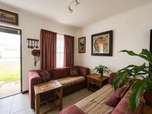 House for sale in Cape Town, Western Cape