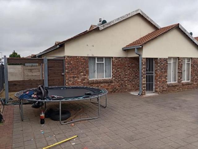 House for sale in Bloemfontein, Mangaung Metropolitan Municipality