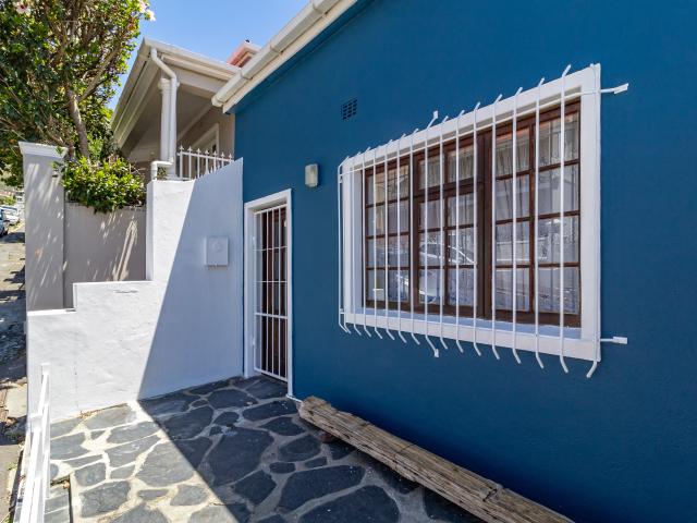 House for sale in Cape Town, Western Cape