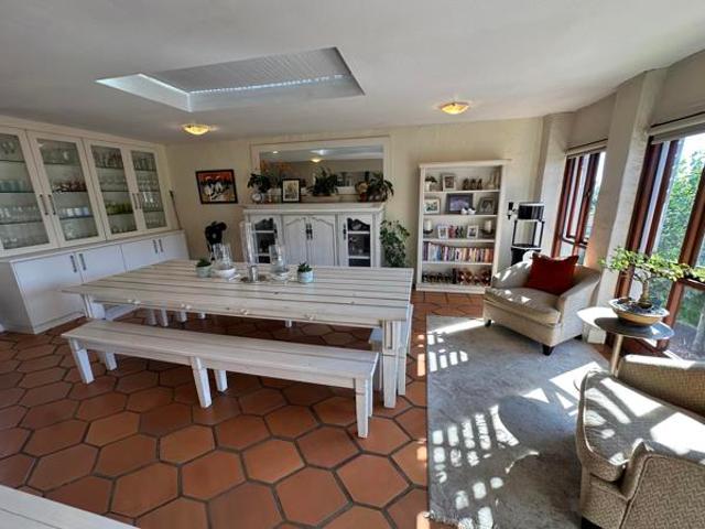 House for rent in Waterkloof, Gauteng
