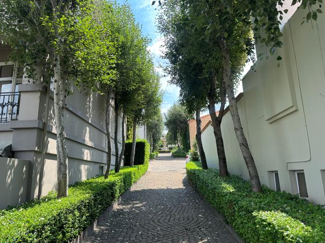 House for rent in Waterkloof, Gauteng