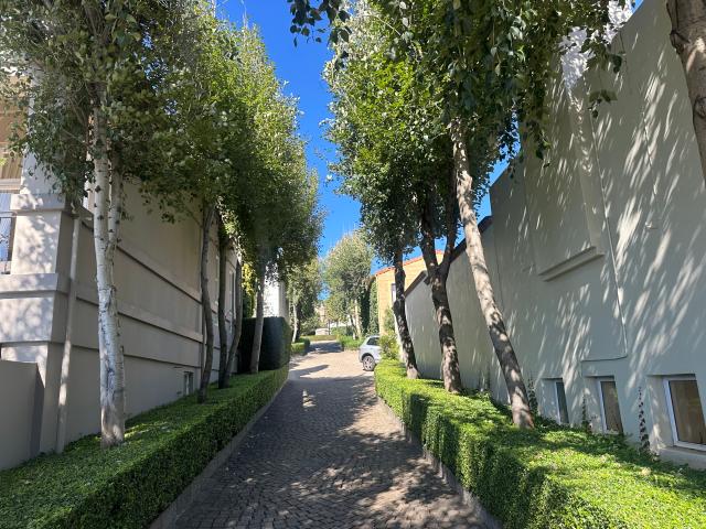 House for rent in Waterkloof, Gauteng