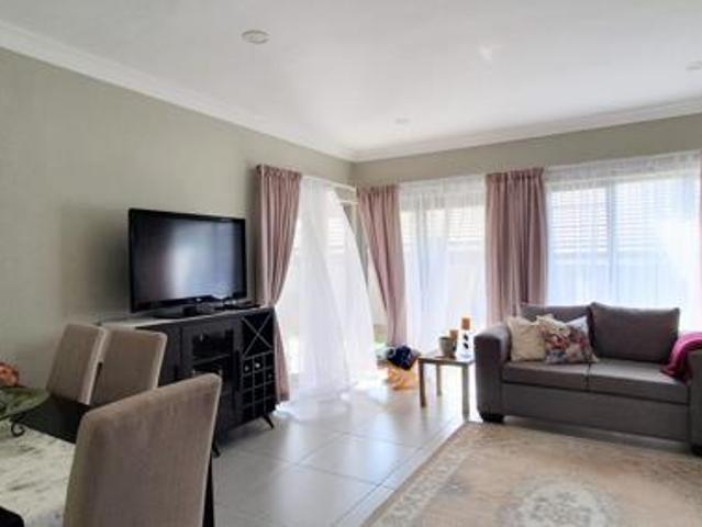 House for rent in Waterkloof, Gauteng