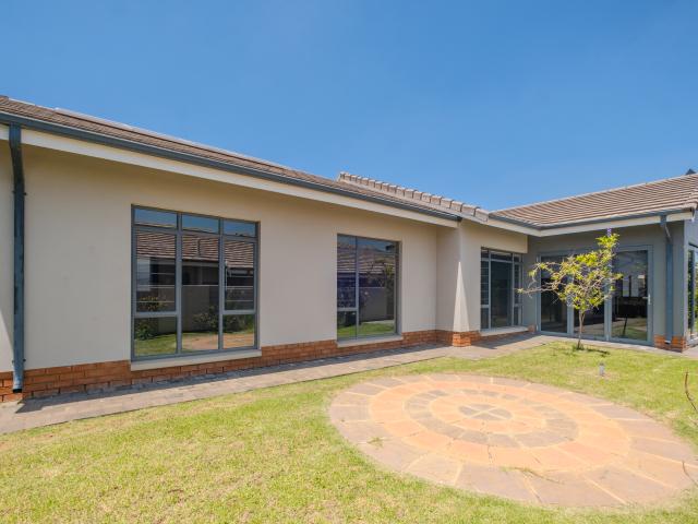 House for sale in Waterkloof, Gauteng