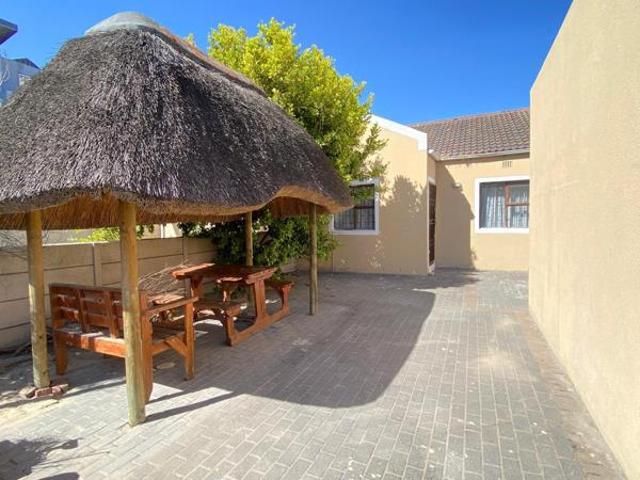 House for sale in Cape Town, Western Cape