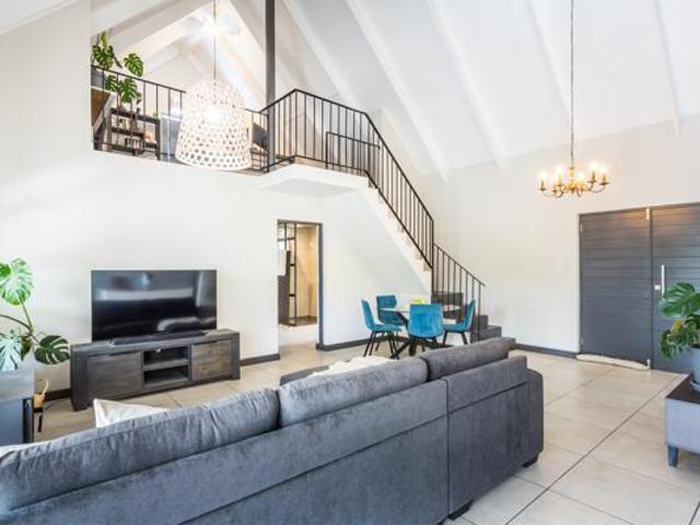 House for sale in Oudtshoorn Local Municipality, Garden Route District Municipality