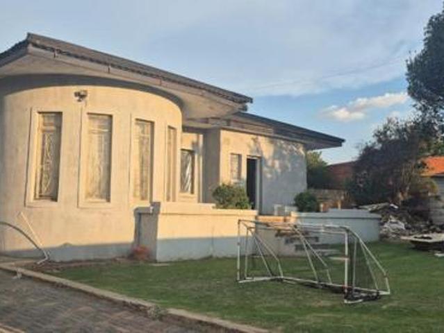 House for rent in Vosloorus, Gauteng