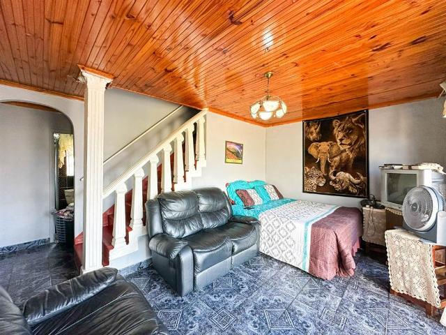 House for sale in Seaview, Kwazulu-natal