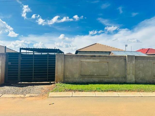 House for sale in Westonaria, Gauteng