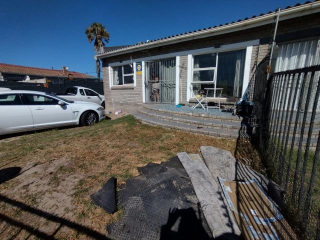House for sale in West Coast, Britannia Bay