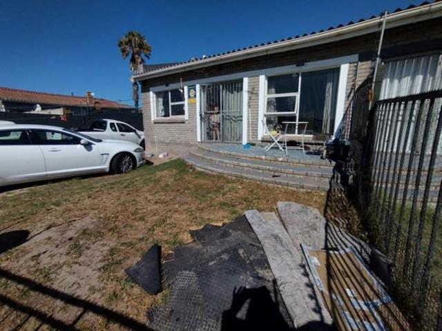 House for sale in West Coast Village, City of Cape Town
