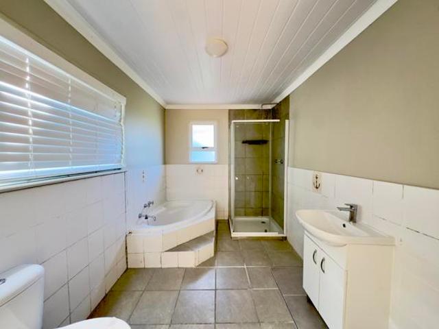 House for rent in Mossel Bay Local Municipality, Garden Route District Municipality