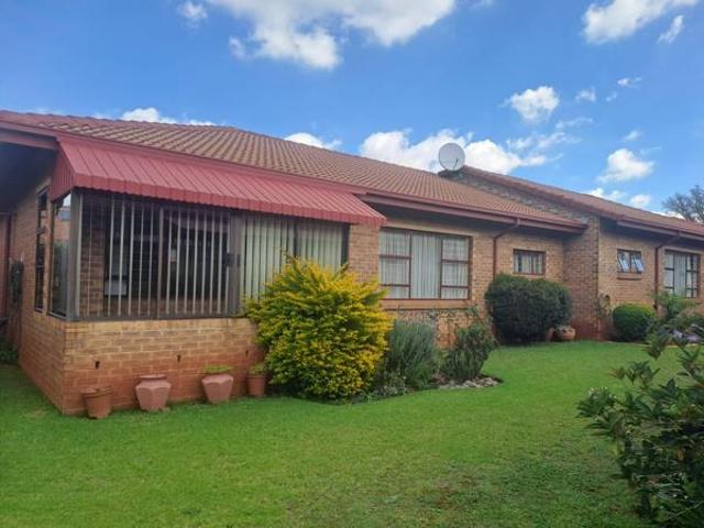 House for sale in West Rand Garden estates, Westonaria Local Municipality