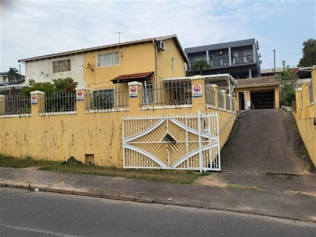 House for rent in Chatsworth, Kwazulu-natal