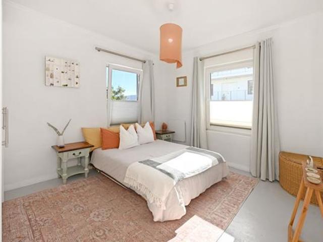 House for rent in Wynberg, Cape Town