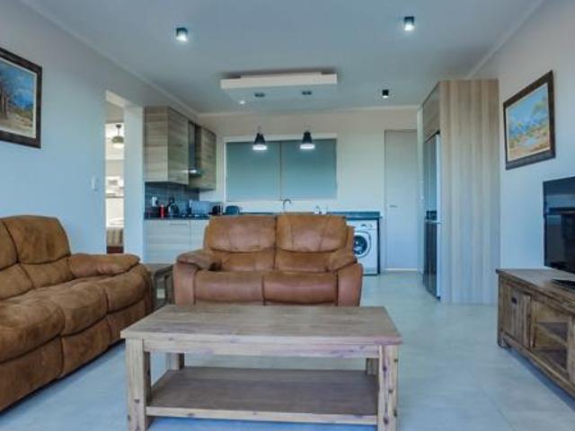 House for rent in North West
