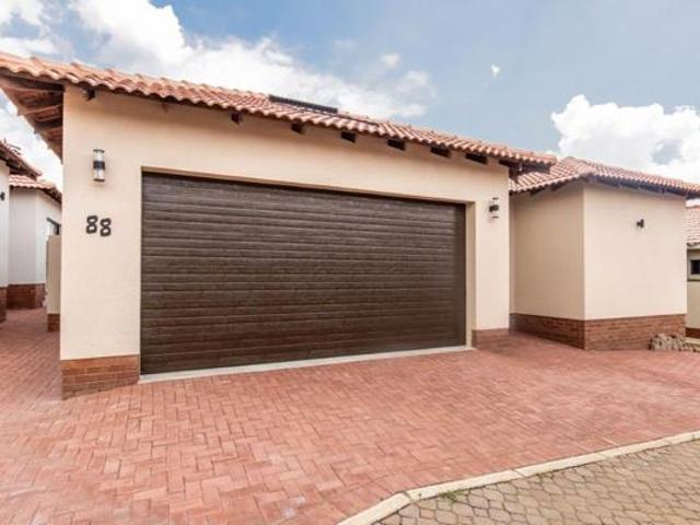 House for rent in North West