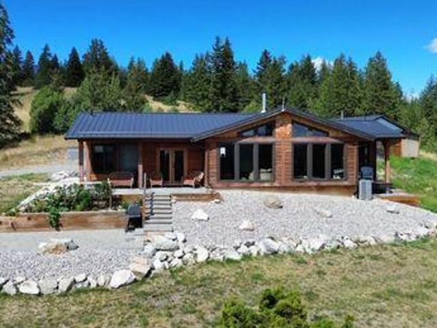 House for sale in Kamloops, British Columbia