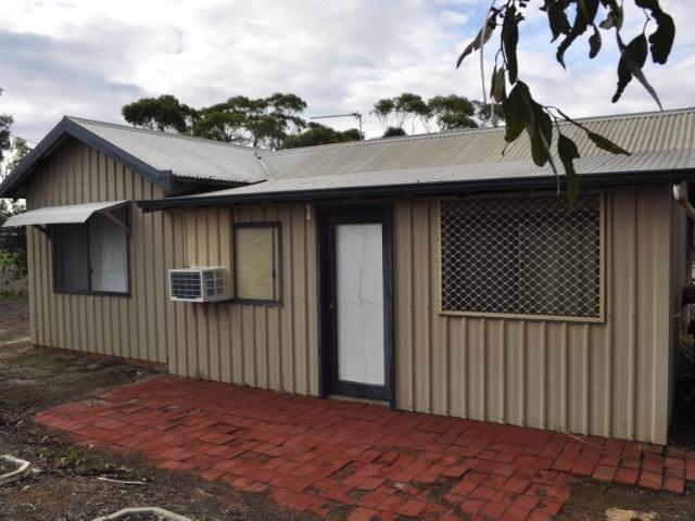 House for sale in Katanning, Shire Of Katanning