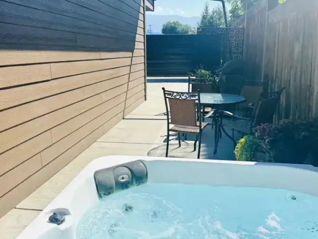 House for rent in Winfield, British Columbia