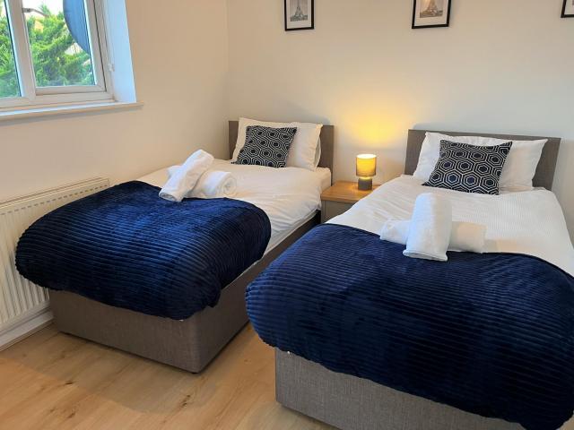House for rent in Leisure Village, Kettering