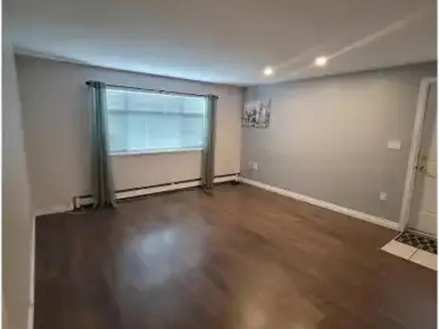 House for rent in Walnut Grove, British Columbia