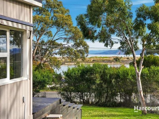 House for sale in Lewisham, Dodges Ferry