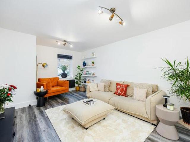 House for rent in Beckton, Greater London
