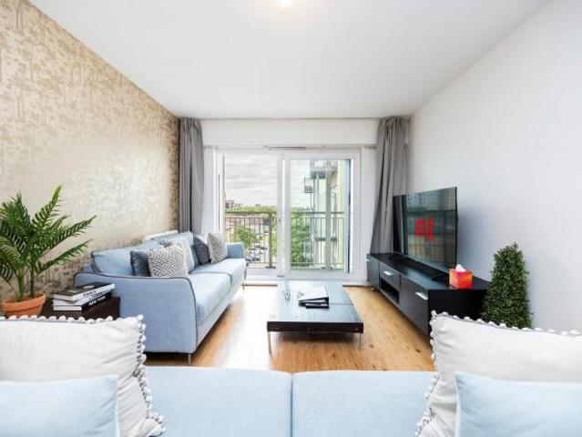 House for rent in Colindale, Greater London