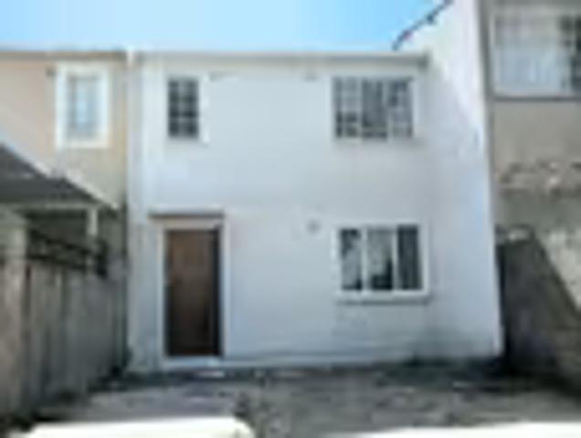 House for sale in Longcroft, Phoenix
