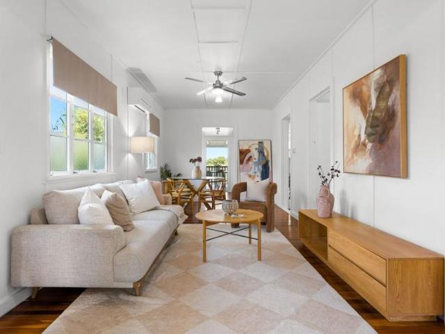 House for sale in Lota, Greater Brisbane