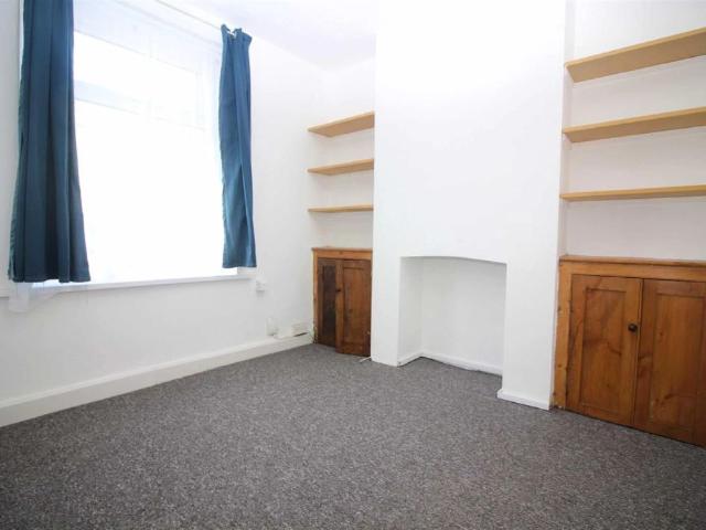 House for rent in Plasnewydd, Falcon Lodge