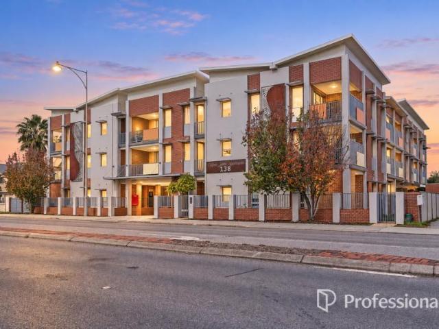 House for sale in Midland, City of Swan