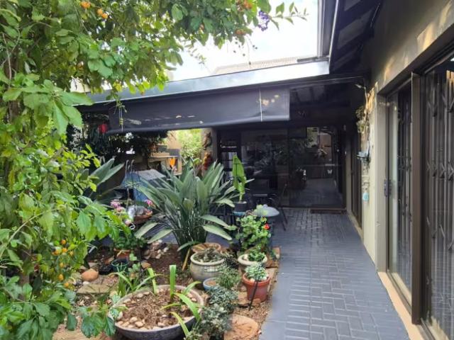 House for sale in Mookgopong Local Municipality, Waterberg District Municipality
