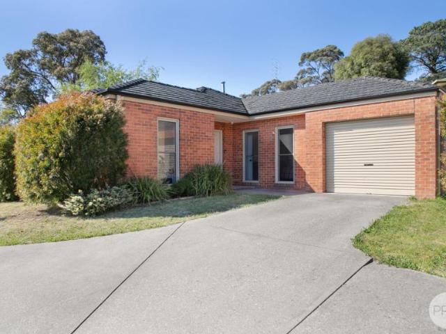 House for sale in Mount Helen, Ballarat