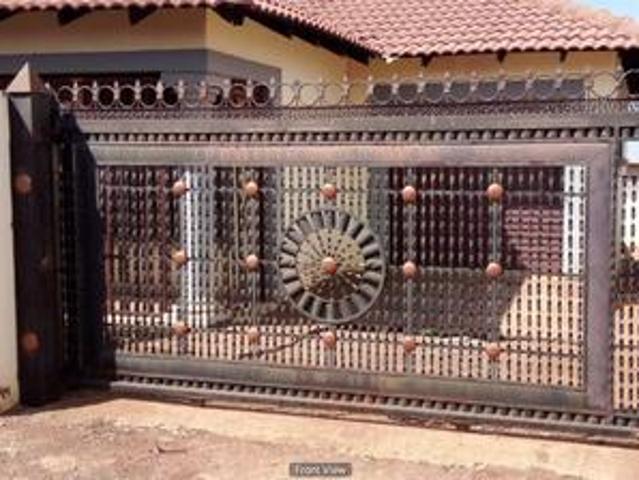 House for sale in Lydenburg, Thaba Chweu Local Municipality
