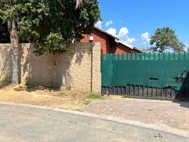 House for sale in Nooitgedacht, Gauteng