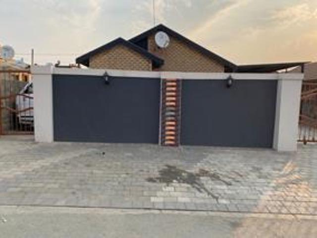House for sale in Ebony Park, Gauteng