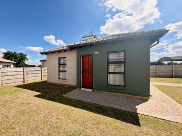 House for sale in Vanderbijlpark, Emfuleni Local Municipality